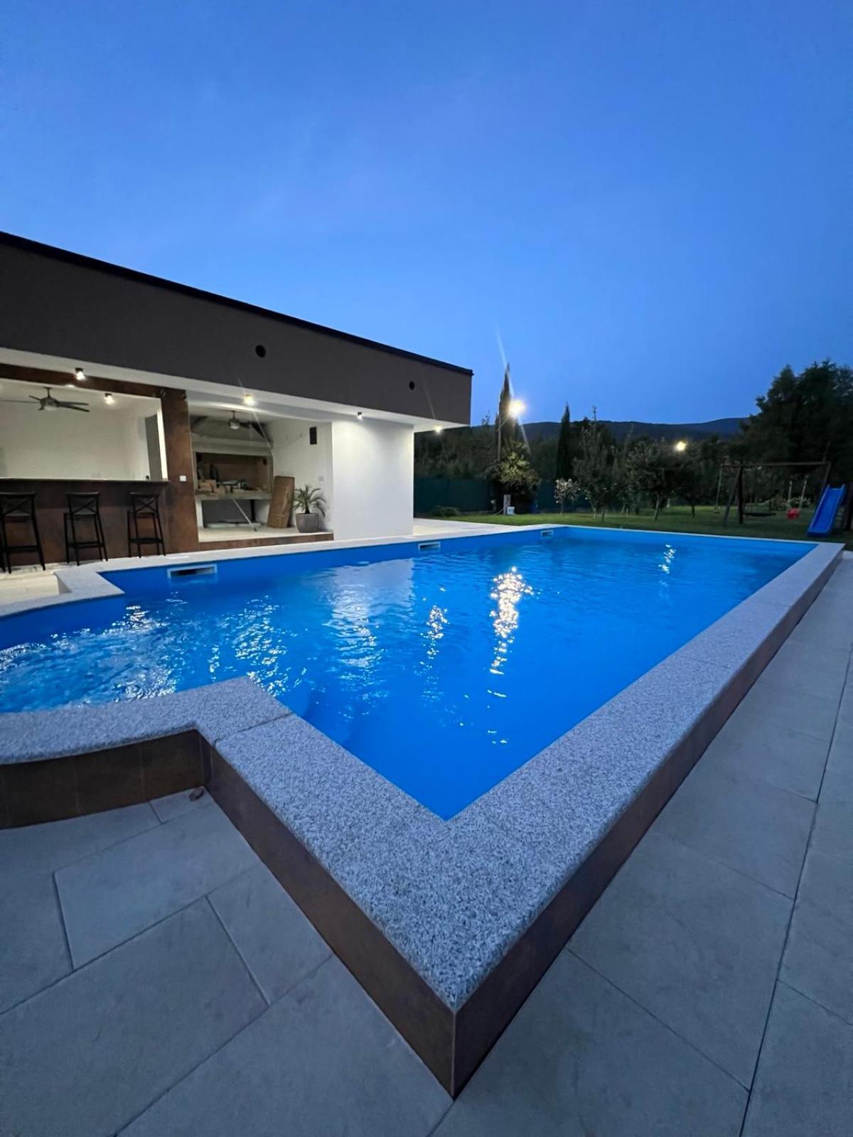 Amal Grand Villa Bihać Exteriér fotografie