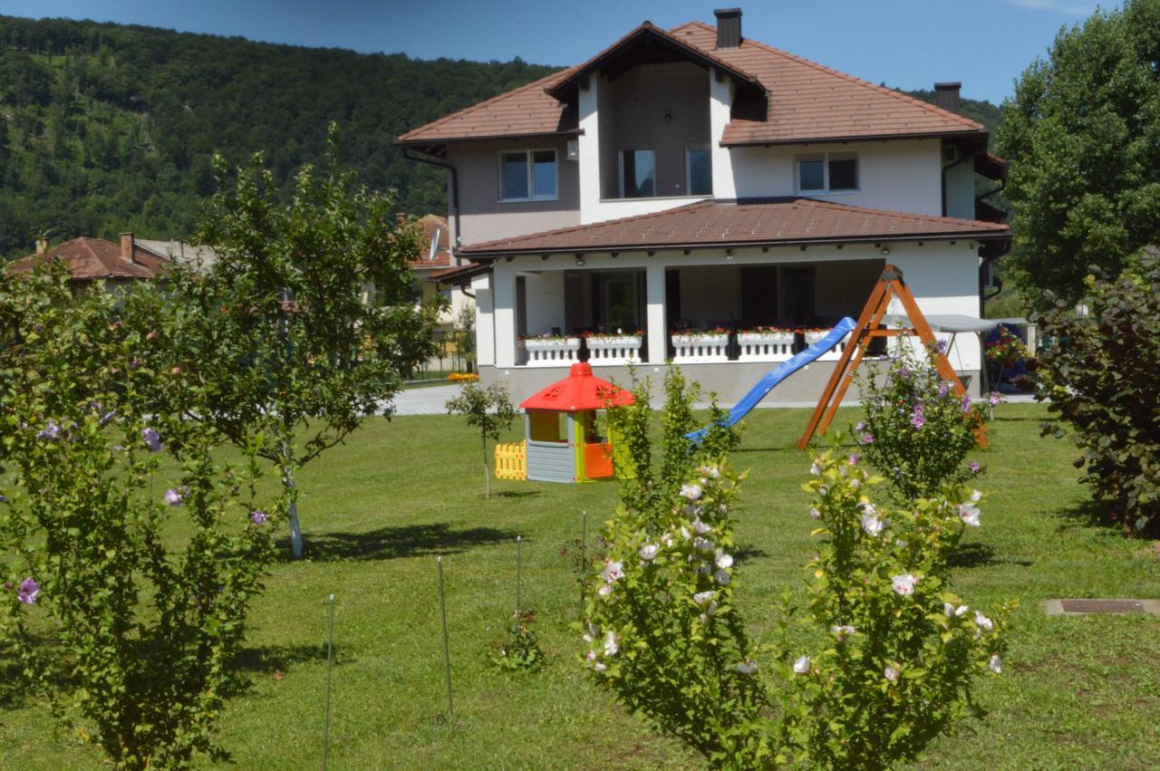 Amal Grand Villa Bihać Exteriér fotografie